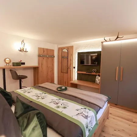Apartment Schusterhaeusl *